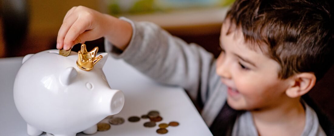 10 Smart Saving Money Strategies to Live a Richer Life